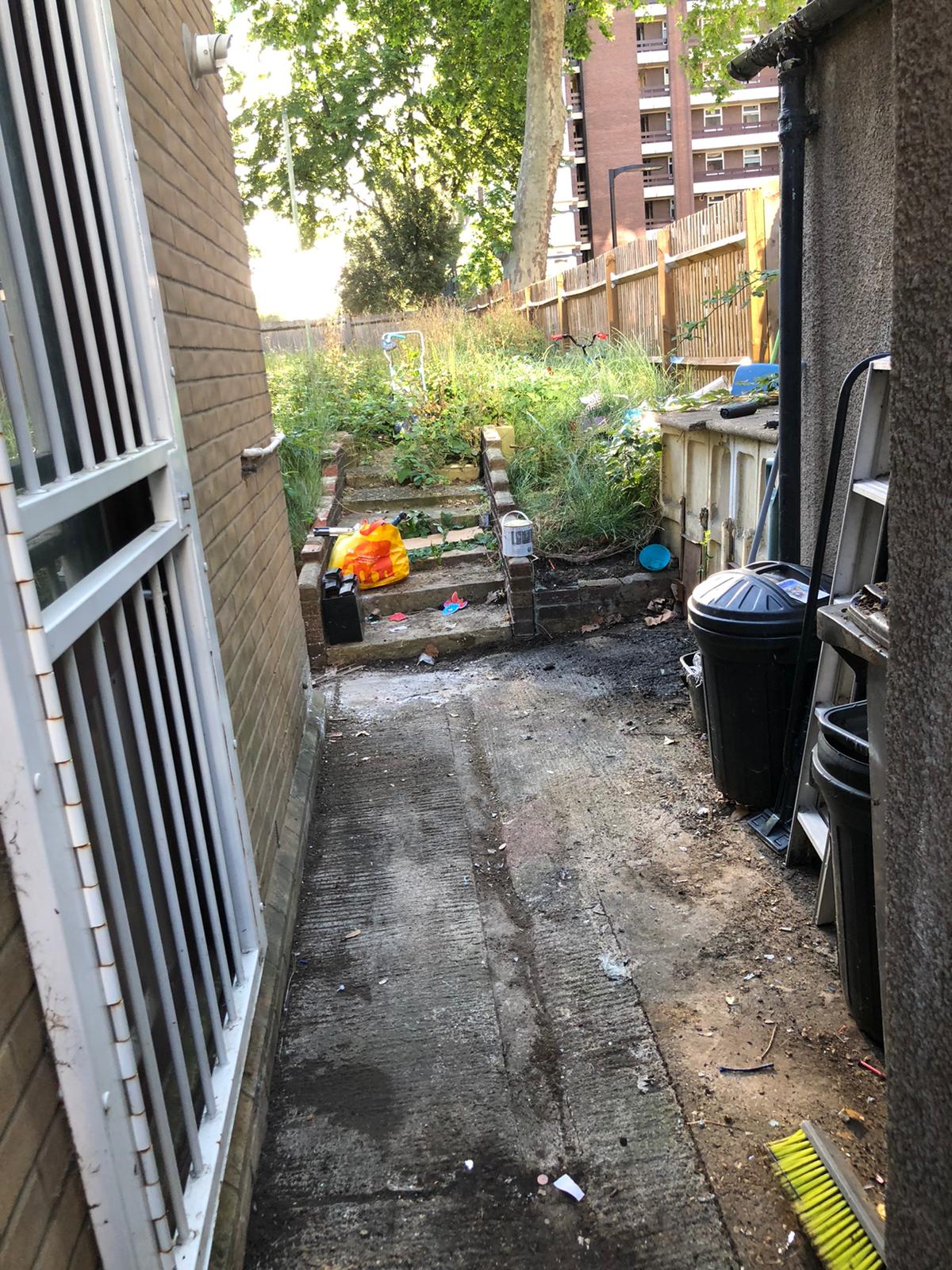 Garden waste removal putney